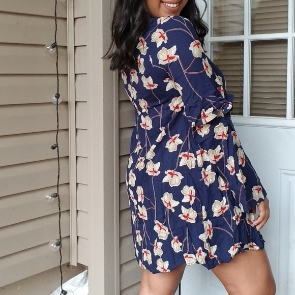 HE LOVES ME NAVY FLORAL MINI SHIFT DRESS - Picture 3 of 12